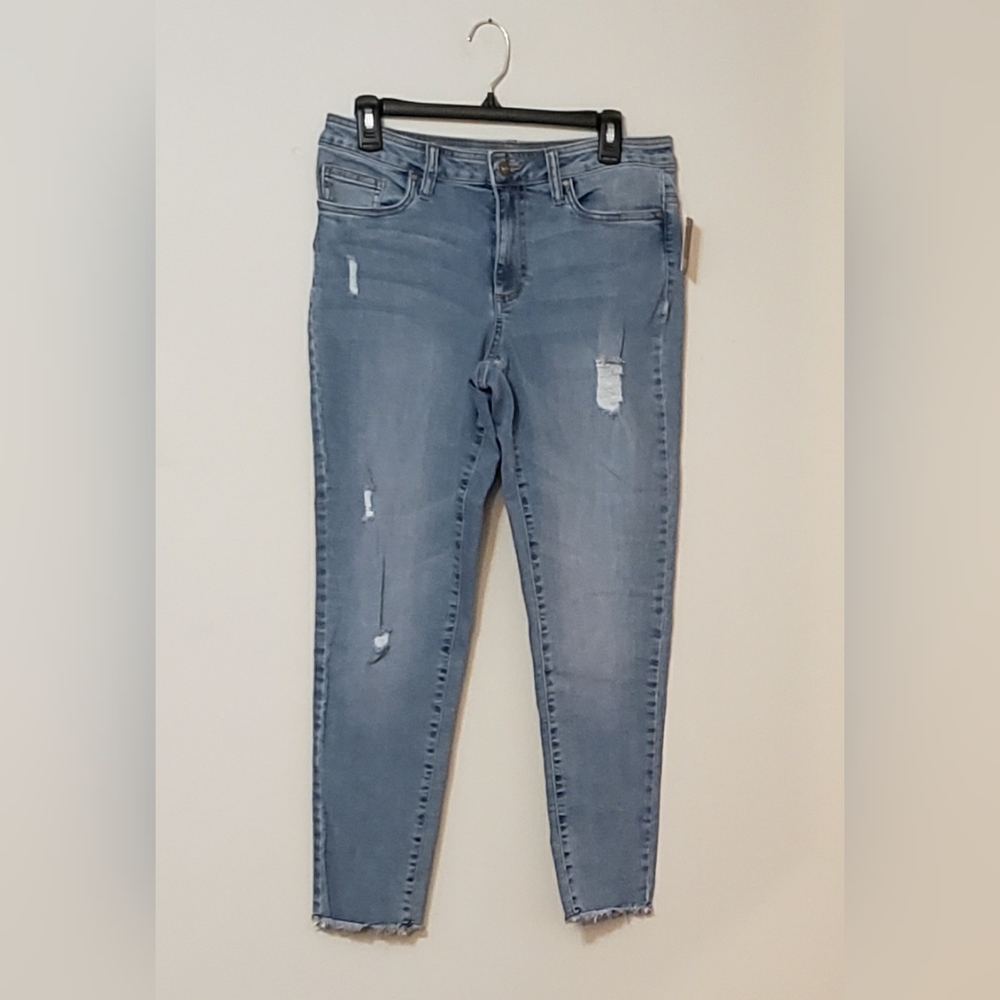 Falls Creek NWT Girlfriend Distressed Jeans Size 10